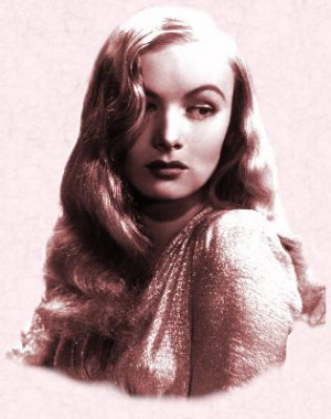 Picture of Veronica Lake. 1940s fashion history and costume history.