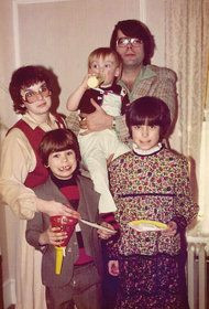 The Kings in 1979. Clockwise from top left: Tabitha, Owen, Stephen ...