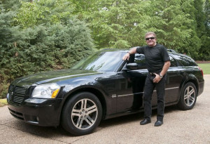 Jerry Glanville's other muscle car for sale is a 2005 Dodge Magnum ...