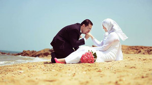 40 Cute and Romantic Muslim Couples