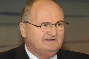 Martin van Creveld geboren 1946 in Rotterdam ist Historiker und