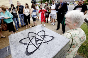 Florida atheists unveil monument to nonbelief in God to sit alongside ...
