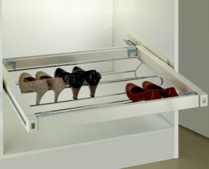 Pull Out Shoe Rack C