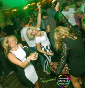50 Embarrassing Nightclub Photos