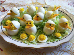 Idea: Huevos rellenos pollitos increíbles para fiestas, cumpleaños ...