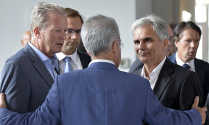 Vizekanzler Mitterlehner, Bundespräsident Fischer, Kanzler Faymann ...