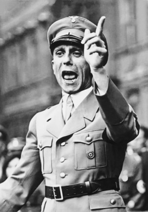 Nazi propaganda chief Goebbels calls for ‘Total War’