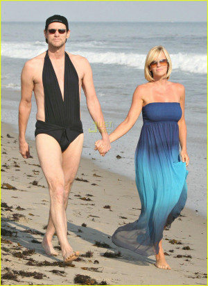 jim carrey jenny mccarthy same swimsuit 05
