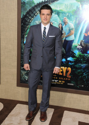 Josh Hutcherson hung out at his premiere of Journey 2: The Mysterious ...