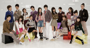 Girls’ Generation and 2PM meet. Both of them have done an ad picture ...