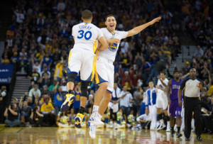 Stephen Curry and Clay Thompson to participate in 3-point contest!