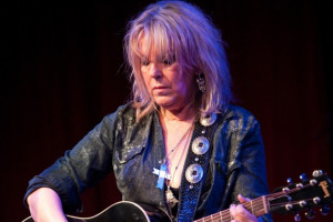 Lucinda Williams’ Father, Miller Williams, Dies