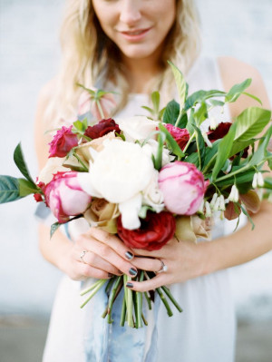 Mini #bouquet perfection by Pollen Floral Design. Photography: Brumley ...