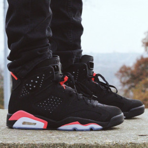 Jeans with Jordan 6 Infrared