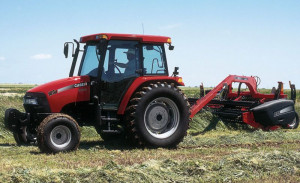 Case IH Farmall 105U vs Case IH Farmall 95U