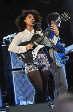 ... been a thread dedicated to this heavenly creature yet? Lianne La Havas