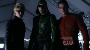 Oliver's team searches for Clark in the Arctic