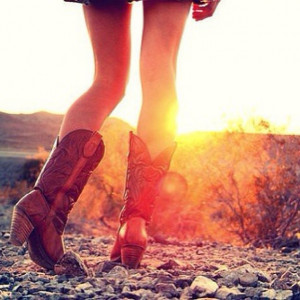 simple yet inspirational picture, cowboy boots sunrise. Working the ...