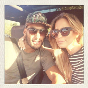 Cute couple alert Josh Gibson and Renee Bargh Source Instagram user