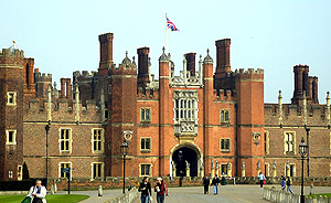 hampton court palace home of king henry viii hampton court london