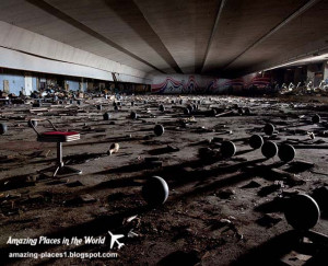 abandoned bowling, stunning abandoned places
