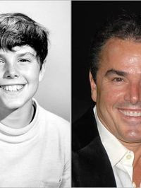 peter brady cindy stuck her tongue out of me carol brady she s just a ...